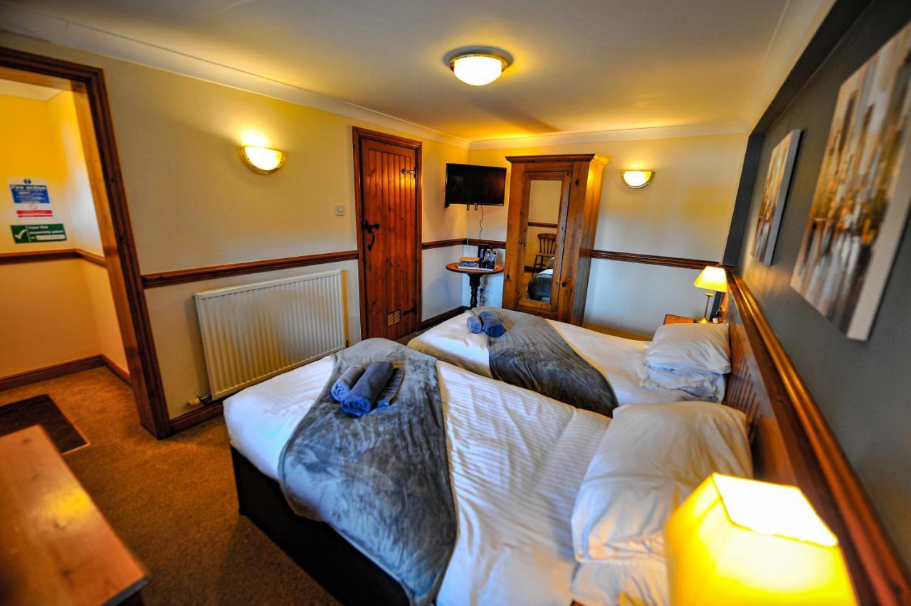 The Coachman Pub, Hartford, Room Only Hartford  ภายนอก รูปภาพ